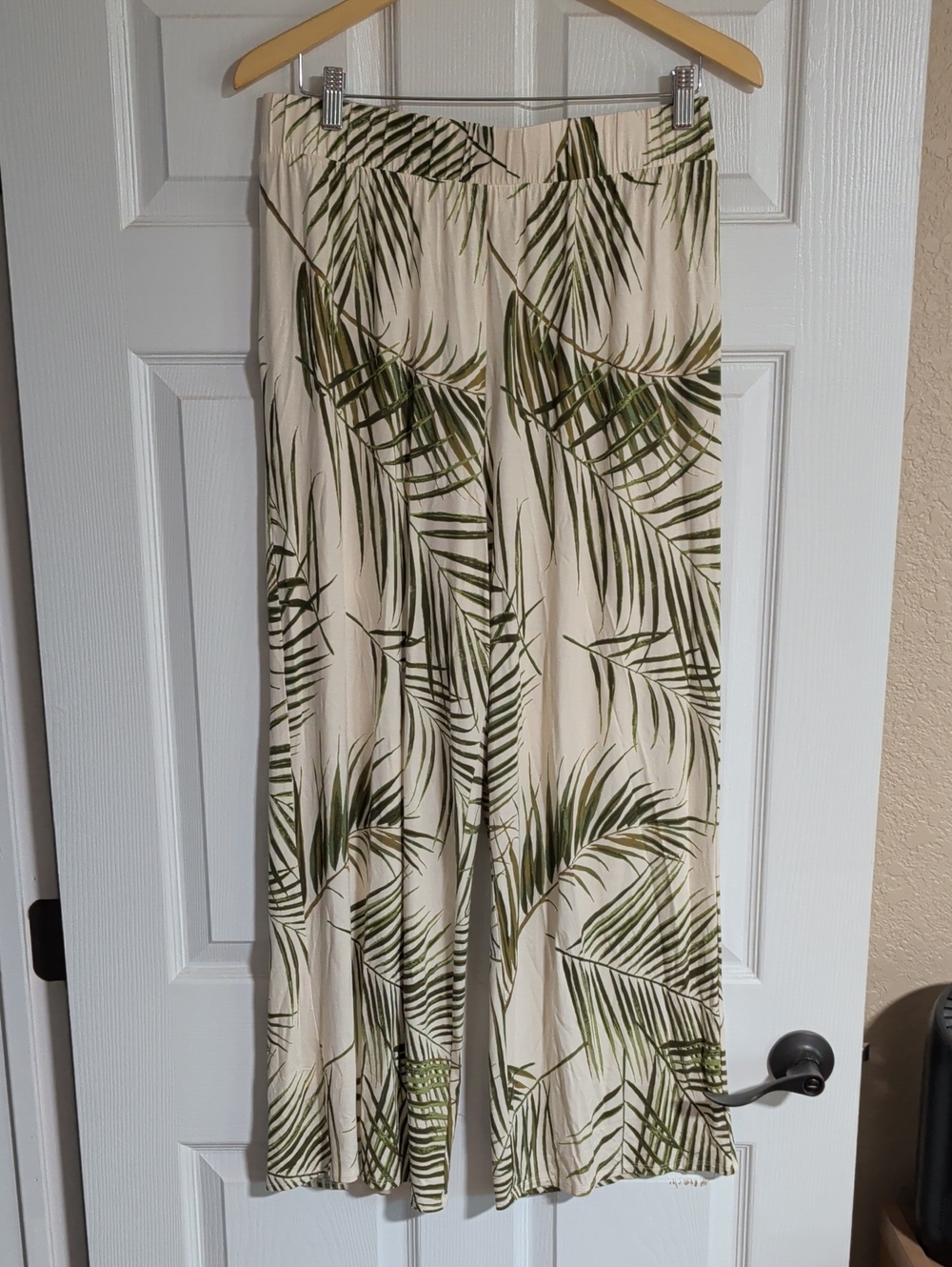 H&M Cream Wide-Leg Pants with Green Palm Print